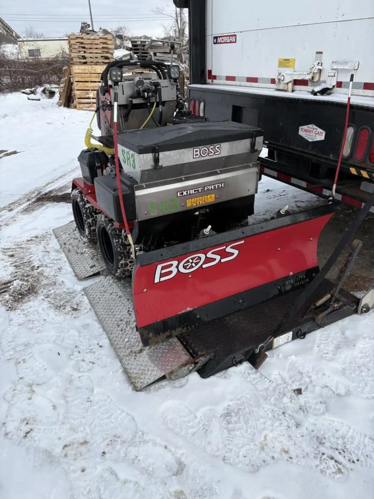 Commercial snow management services in Shelby Township, MI