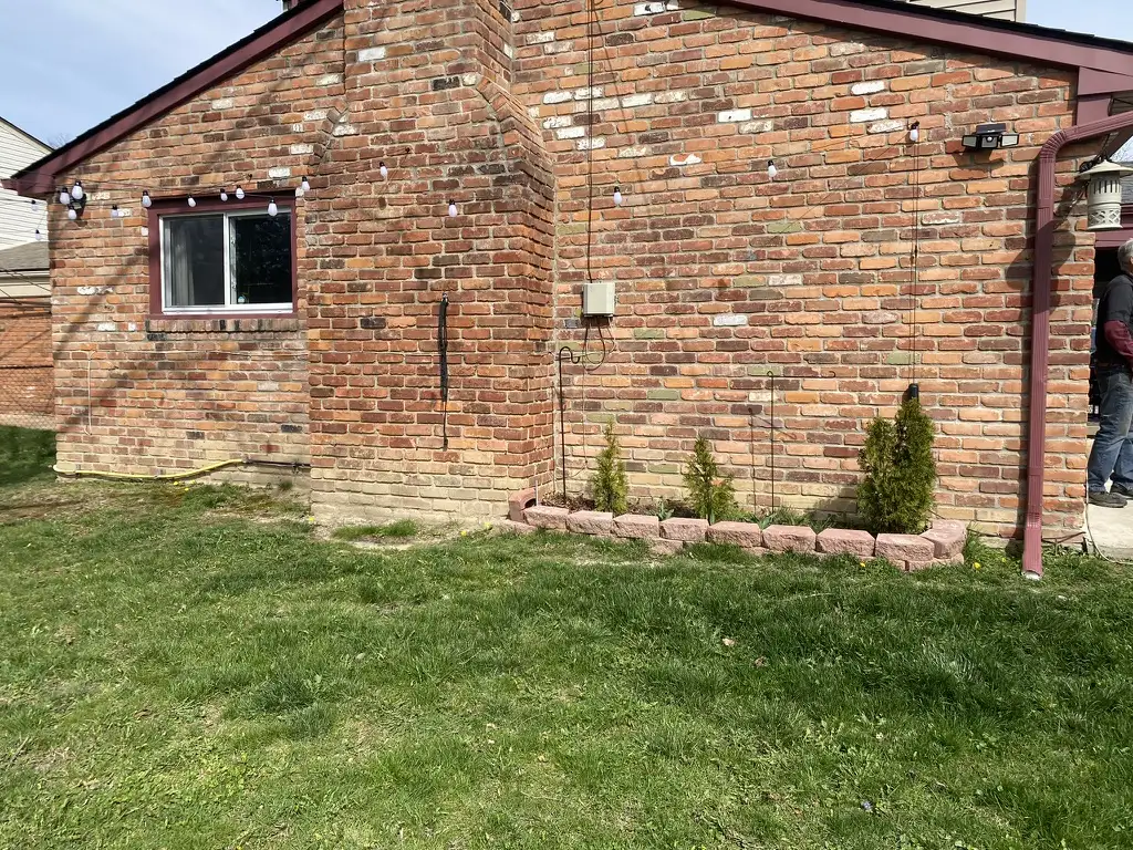 Fresh mulch installation in Metro Detroit landscape beds