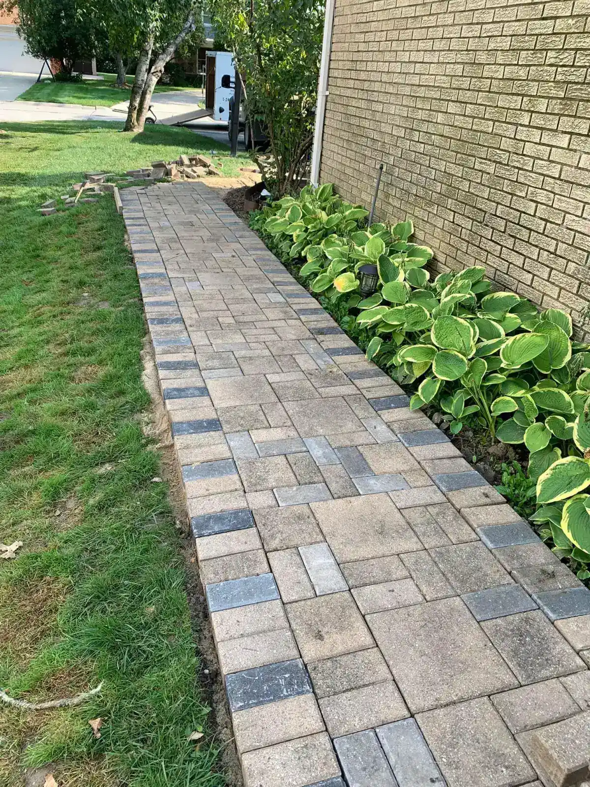 Aggregate base preparation and compaction for paver installation